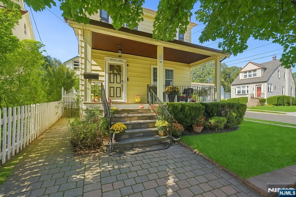 Photo of 95 Rollinson Street, West Orange, NJ 07052 (MLS # 26013900)