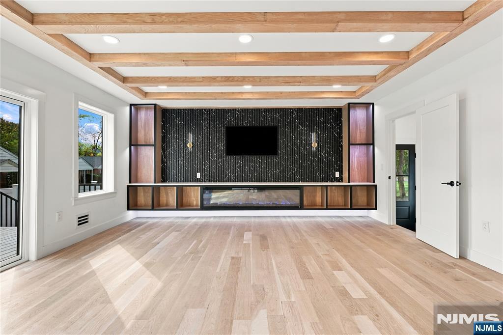 1620 Raritan Road