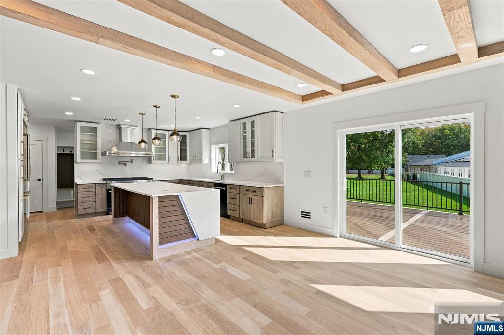 1620 Raritan Road