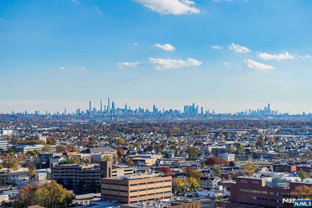 Property for Sale at 160 Overlook Avenue 24A, Hackensack, New Jersey - Bedrooms: 2 
Bathrooms: 2  - $399,900