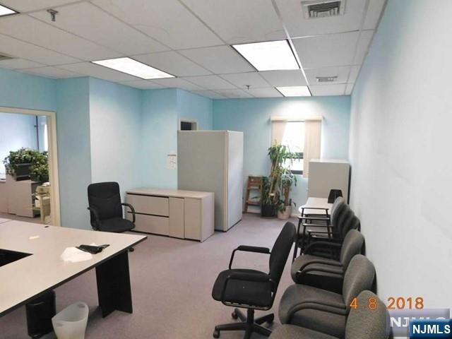 722 Anderson Avenue 720