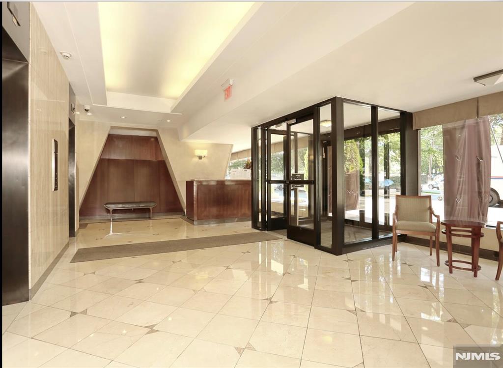 4 Horizon Road G-3