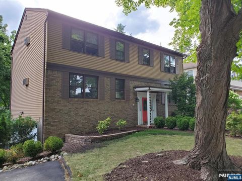 54-56 S Spruce Street 54 Ramsey NJ 07446