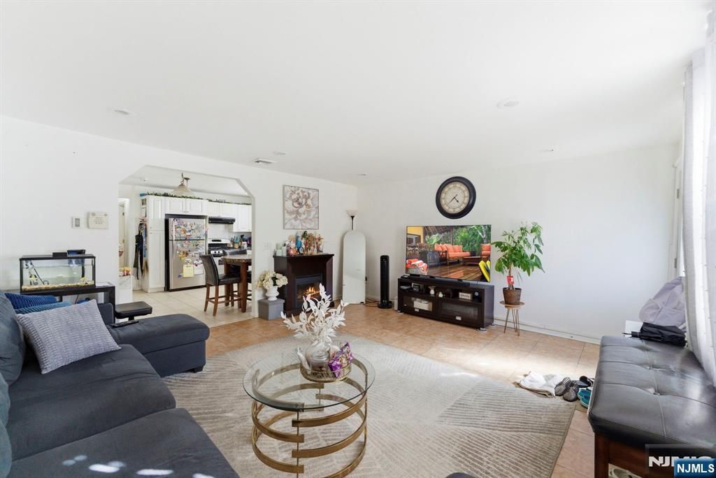 Photo of 270 Westervelt Place, Lodi, NJ 07644 (MLS # 26013999)