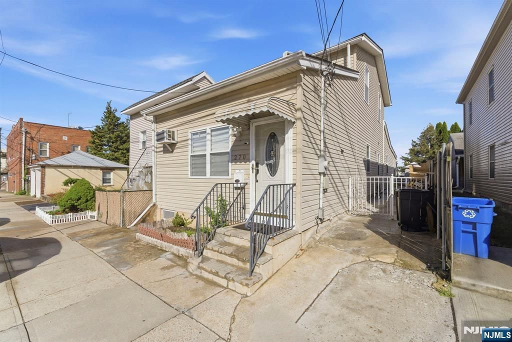 Photo of 270 Westervelt Place, Lodi, NJ 07644 (MLS # 26013999)