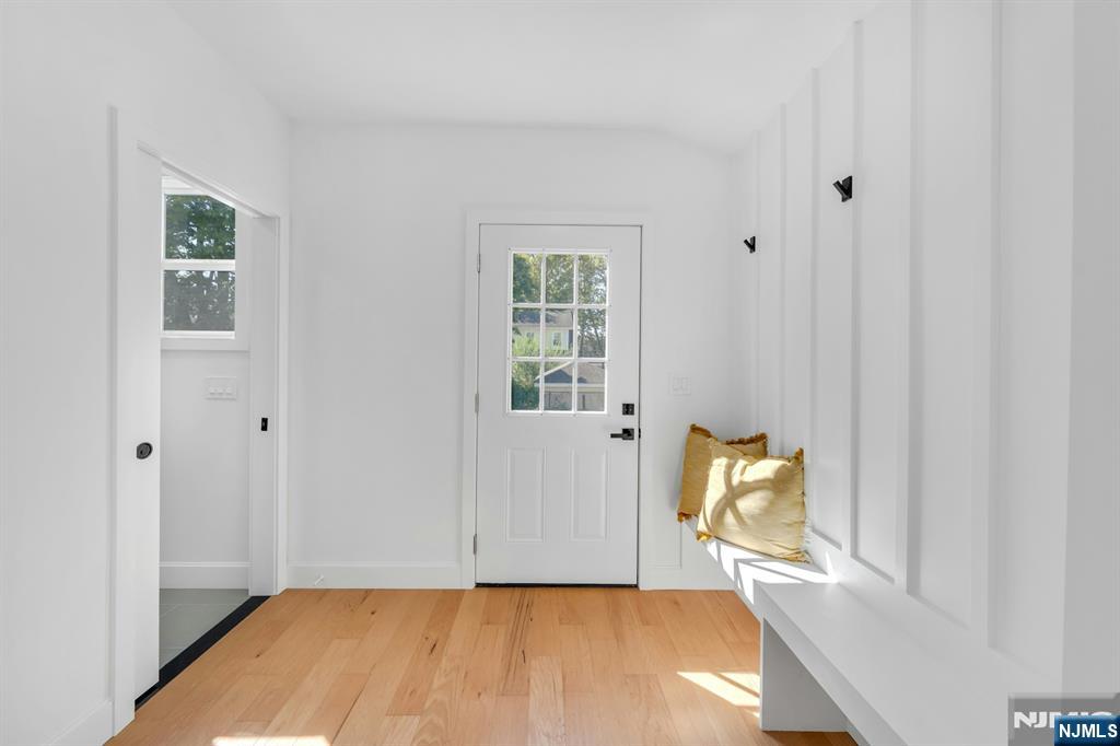128 Linwood Avenue