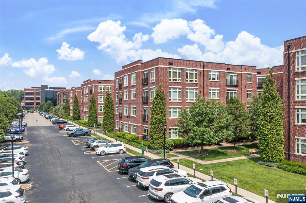 3326 Riverview Avenue 326