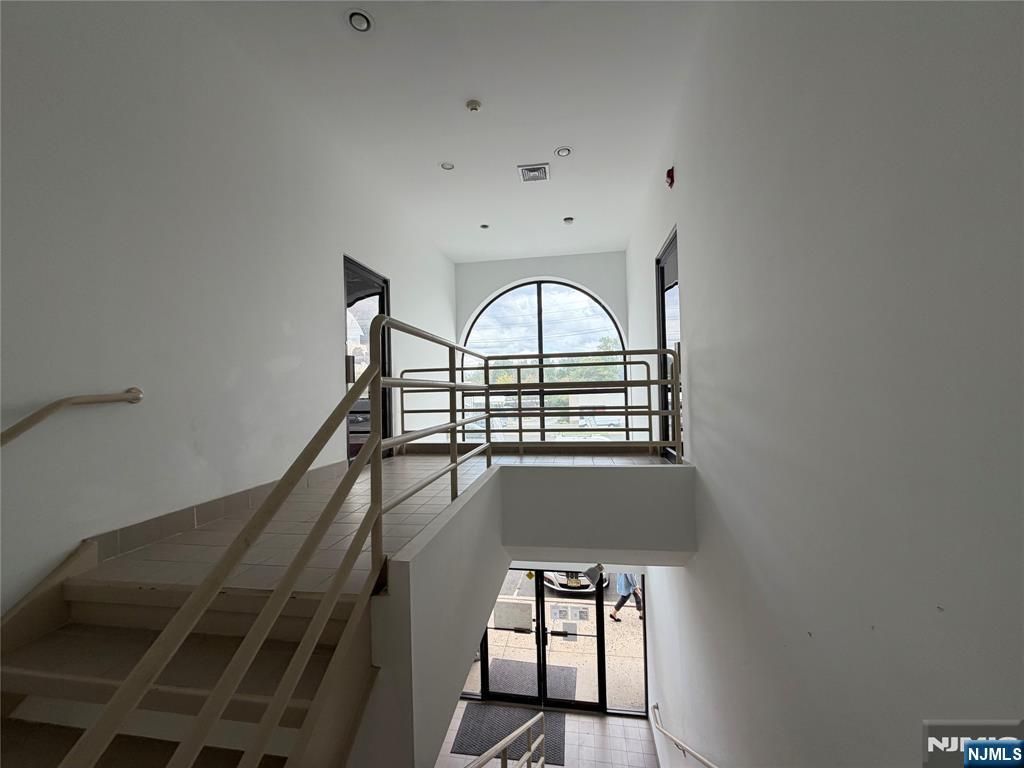 Photo of 155 State Rt 17 #Fl 2, Hasbrouck Heights, NJ 07604 (MLS # 25040415)