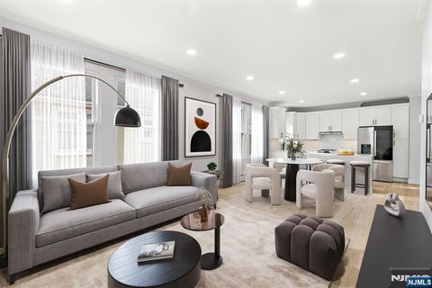 Photo of 276 Broad Ave #2, Leonia, NJ 07605 (MLS # 26022695)