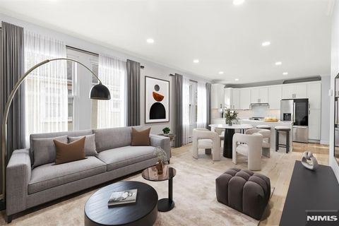 Photo of 276 Broad Ave #2, Leonia, NJ 07605 (MLS # 26022695)