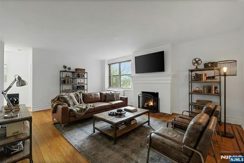 Photo of 100 E Palisade Ave #A24, Englewood, NJ 07631 (MLS # 26001432)