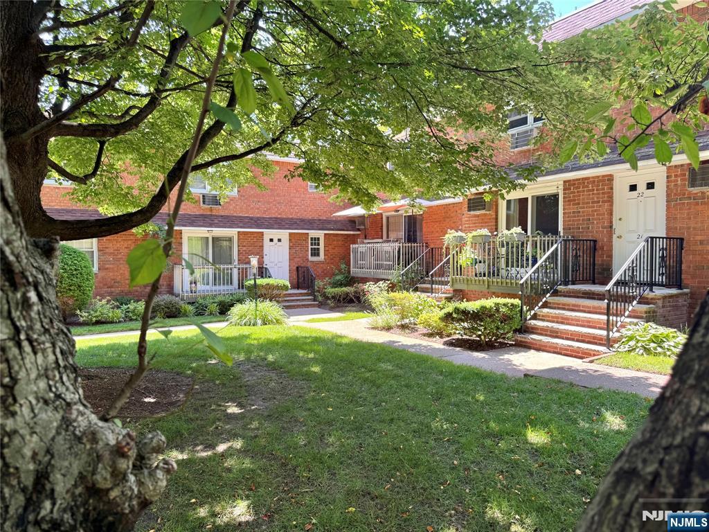 39 Harrison Avenue 20