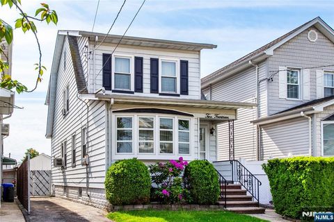 214 Prospect Avenue North Arlington NJ 07031