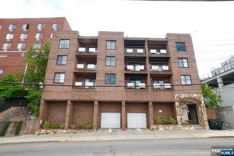 1906 Paterson Plank Road 1B North Bergen NJ 07047
