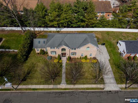 Photo of 683 Victoria Avenue, Paramus, NJ 07652 (MLS # 26008272)