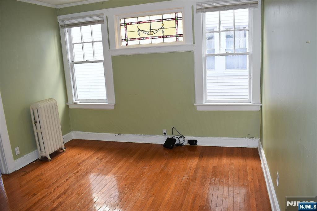 224 Ward Place 1
