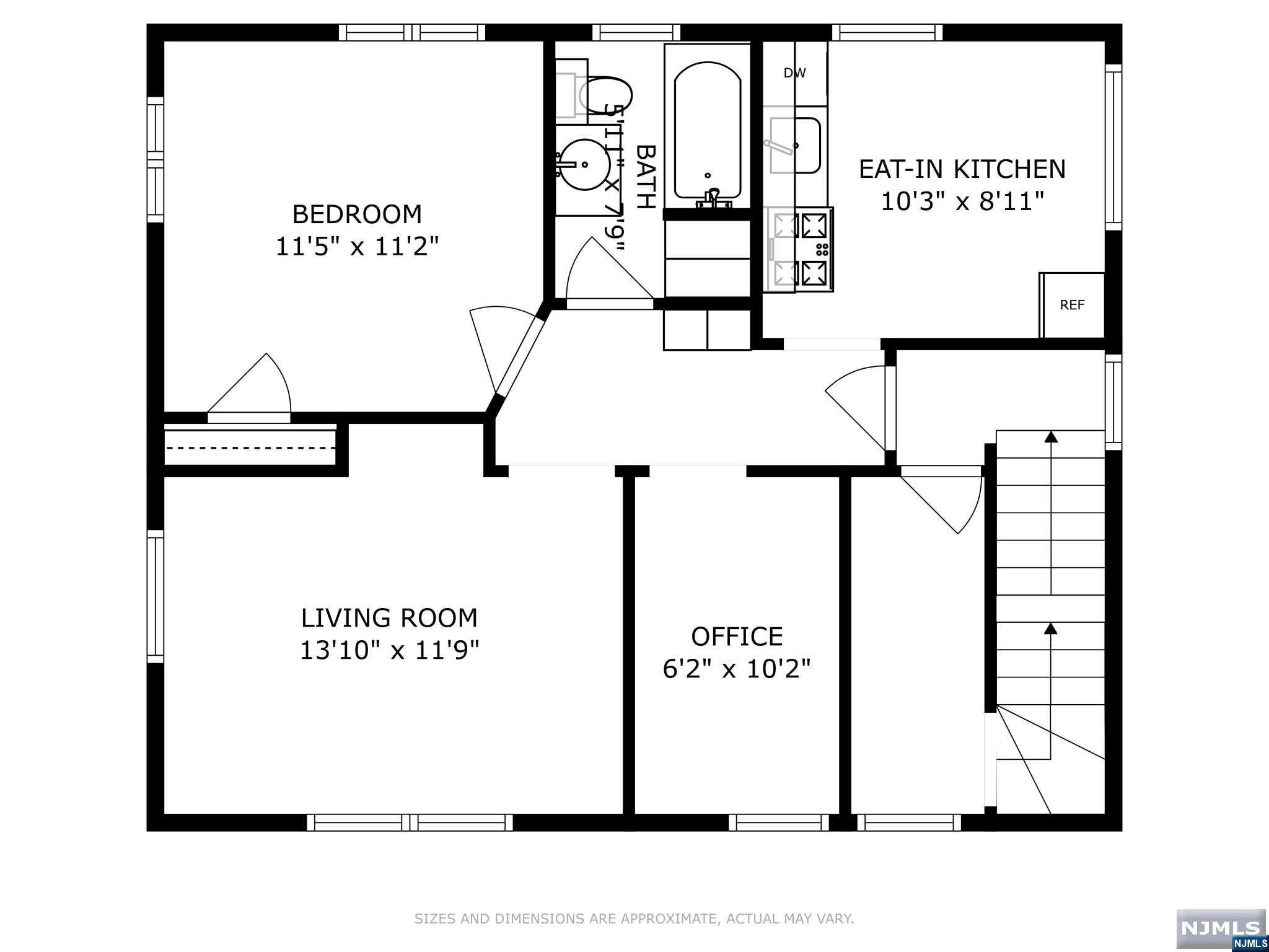 Main image without alt text