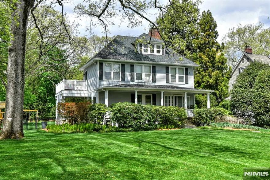 The Classic Ridgewood Colonial Farmhouse with a twist. Set back from the road beyond a lush lawn evokes charm and comfort while providing all the modern amenities for the way we live today. Stunning newly renovated kitchen features an enviable Scullery, fully outfitted with oversized fridge, freezer, dishwasher, oven & prep sink. A cook's dream come true. Primary suite features a Walk in Closet, Primary Bath and a spacious, Private Terrace overlooking the expansive property complete with Heat & a Fire Pit. A huge, renovated Two Car Garage/Barn Set on an exquisite (125' x 275' /0.79 acre) level, gated property big enough for a ball game, a pool, or a tent for spectacular outdoor entertaining. Rare in Ridgewood to find a house of this caliber on such a magnificent piece of property. Top notch location, stroll to the train station, Whole Foods, and Ridgewood's vibrant downtown area with so many fine Restaurants and Shops. Ridgewood is known for its Excellent School System, Award Winning Library, First Class Recreational Opportunities and close proximity to New York City. Your forever home, Don't hesitate on this one!