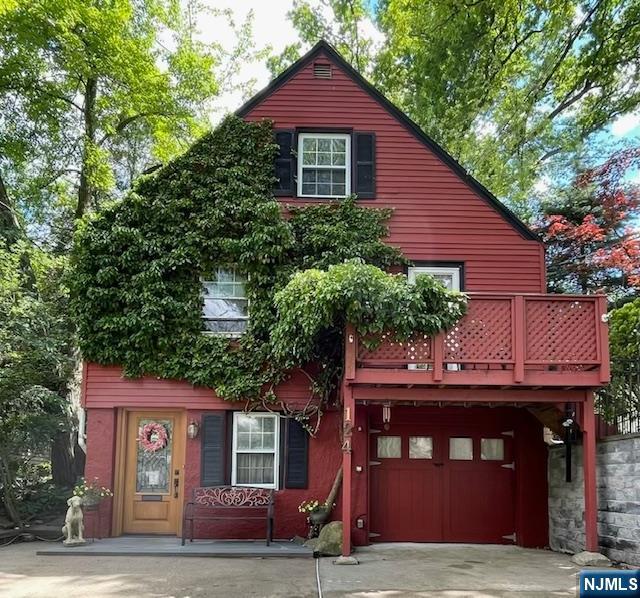Property for Sale at 124 E Prospect Street, Waldwick, New Jersey - Bedrooms: 3 
Bathrooms: 2 
Rooms: 7  - $540,000