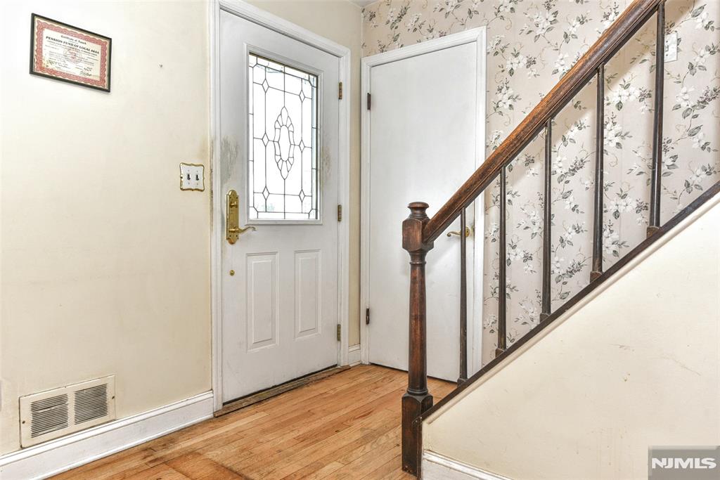 372 Hickory Street