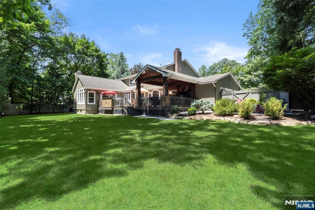 Photo of 565 Dorchester Drive, River Vale, NJ 07675 (MLS # 26008589)