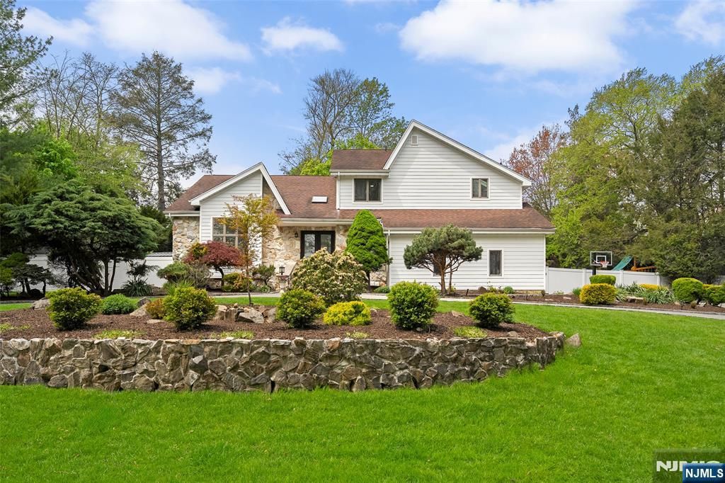 Photo of 15 Clinton Street, Norwood, NJ 07648 (MLS # 26009202)
