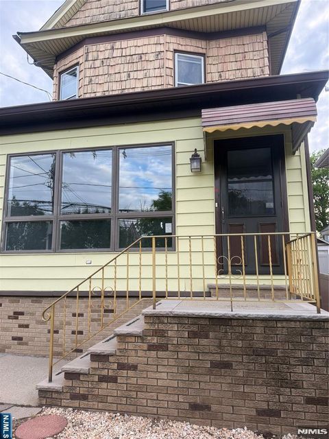 Photo of 50 Orient Way, Rutherford, NJ 07070 (MLS # 26016676)