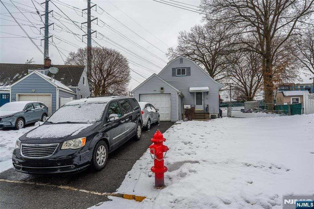 Photo of 180 Beech Street, Belleville, NJ 07109 (MLS # 26005521)