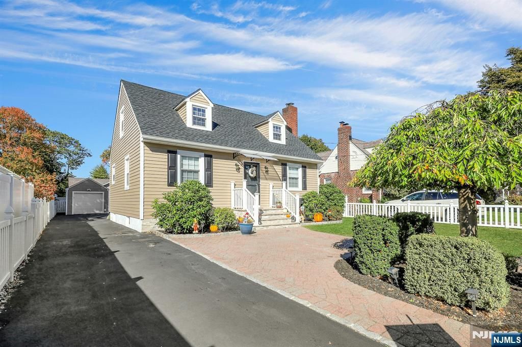 Photo of 692 Berkley Street, New Milford, NJ 07646 (MLS # 25036320)