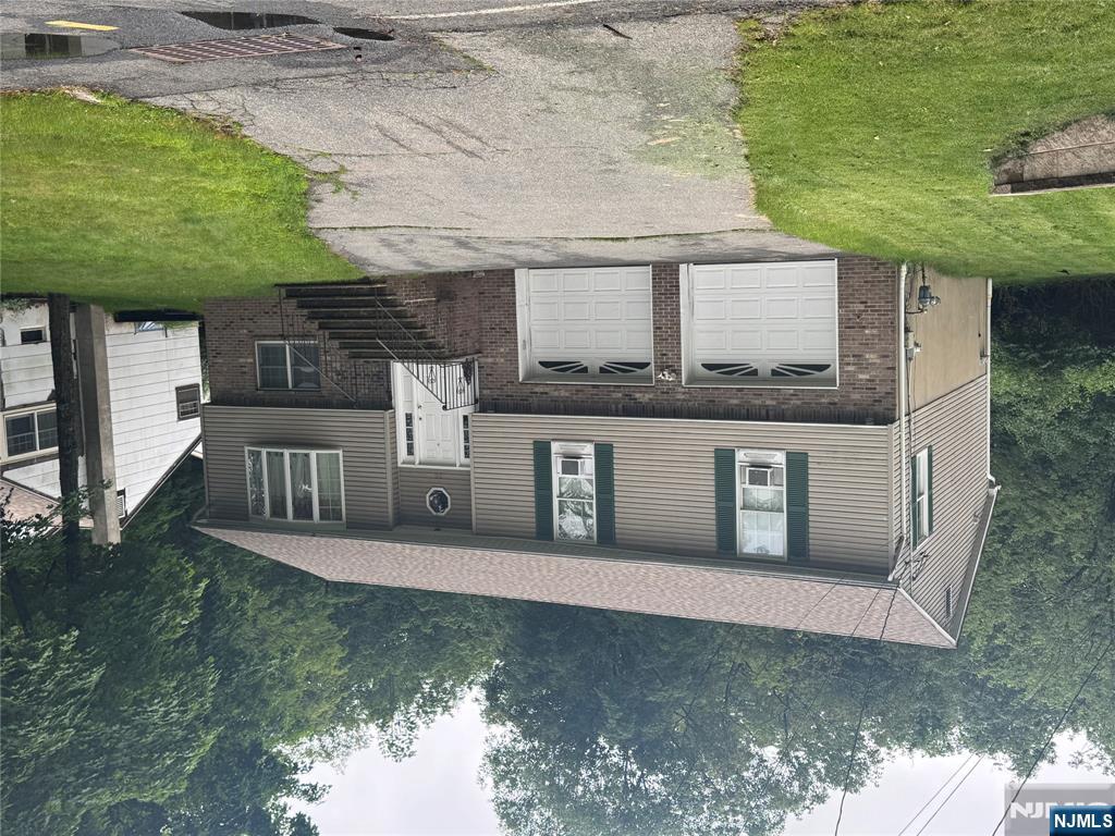 Rental Property at 50 Monhegan Ave, Oakland, New Jersey - Bedrooms: 4 
Bathrooms: 3 
Rooms: 8  - $4,250 MO.