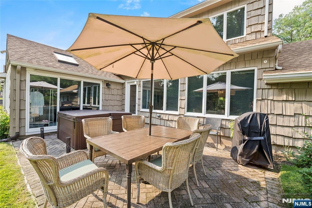 926 Norgate Drive