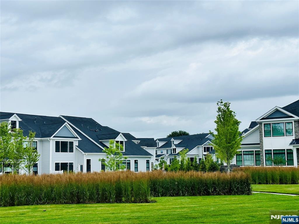 13 Royal Birkdale Court