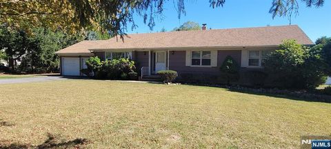 Photo of 297 Airmont Ave, Mahwah, NJ 07430 (MLS # 25036077)
