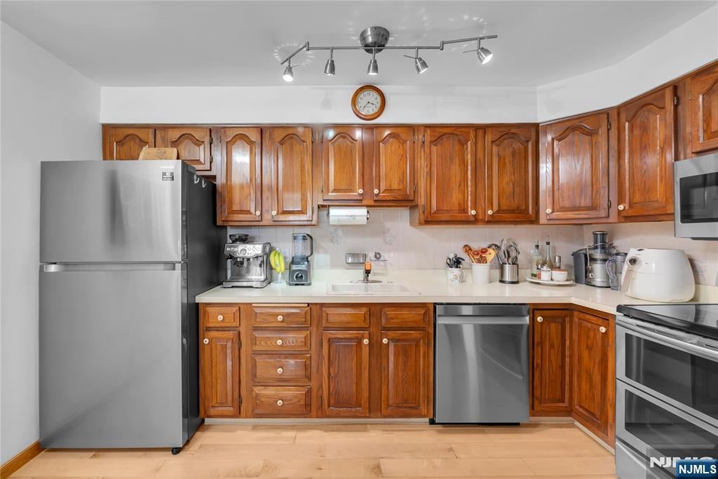 9249 Kennedy Boulevard 105