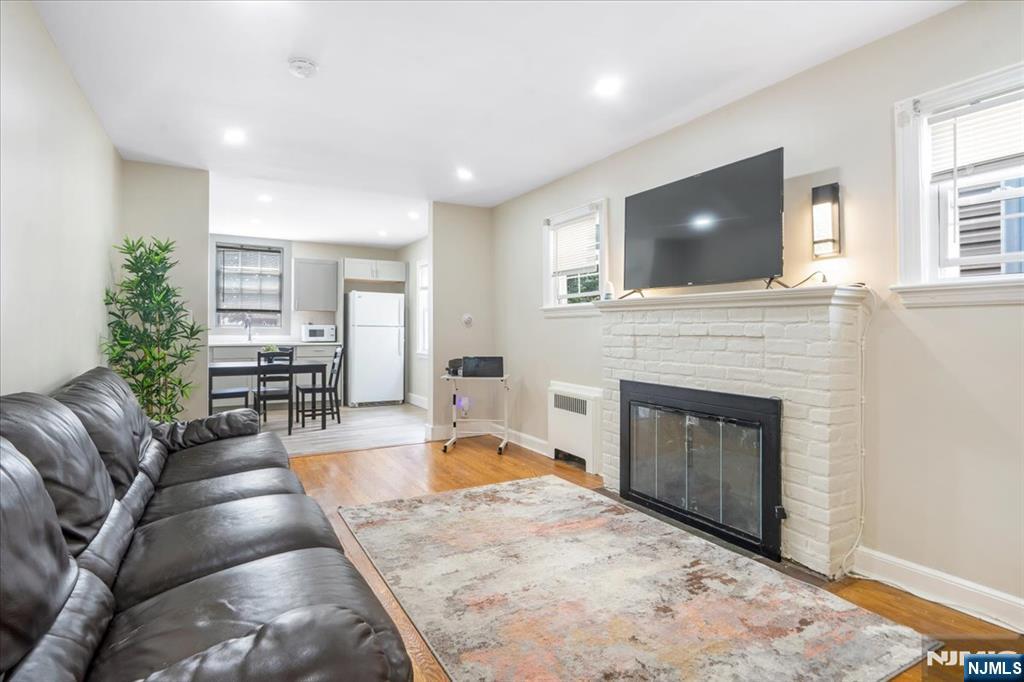57 Rosehill Place