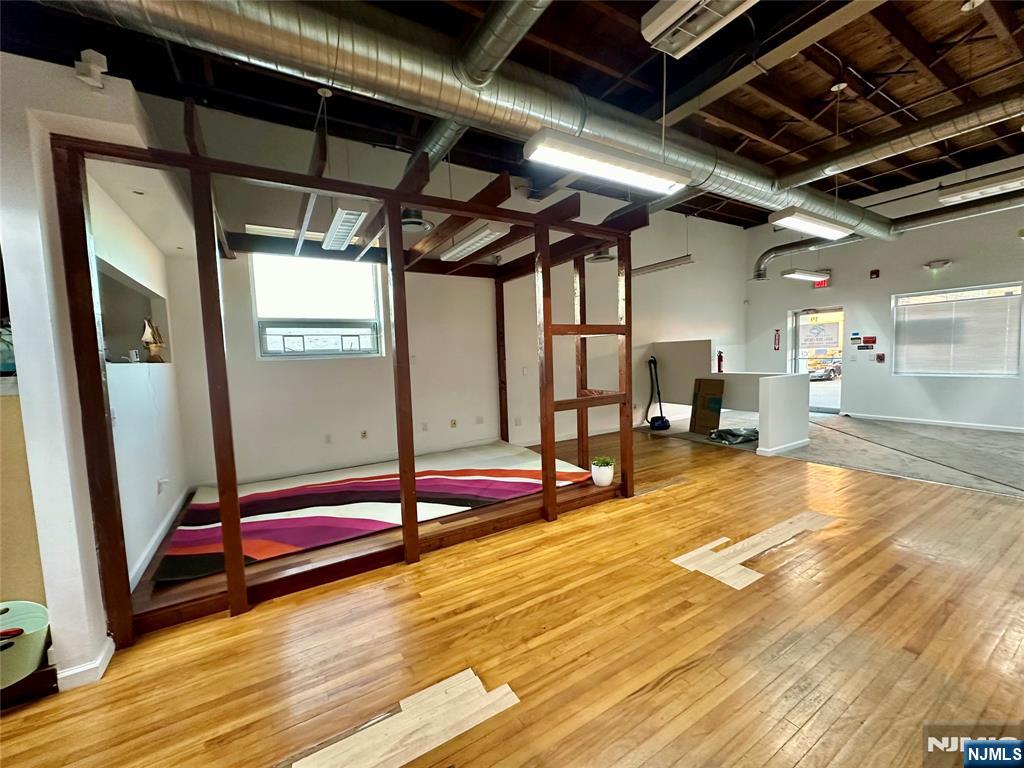 17-19 Industrial Avenue