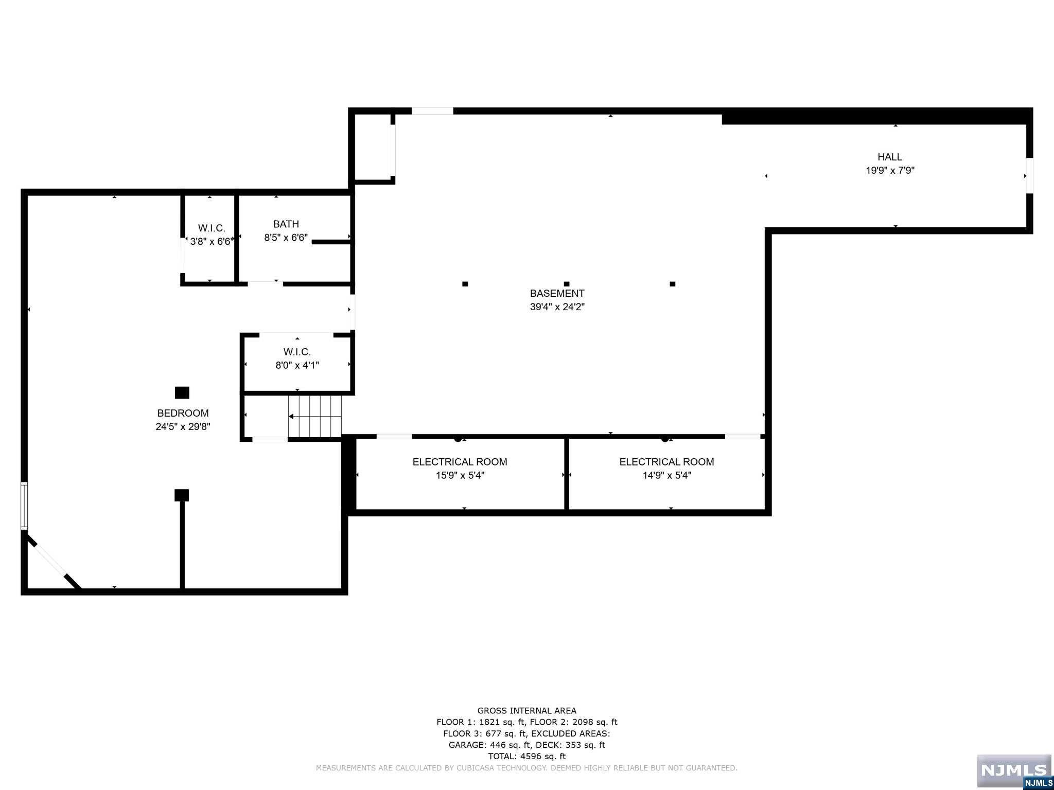 Main image without alt text