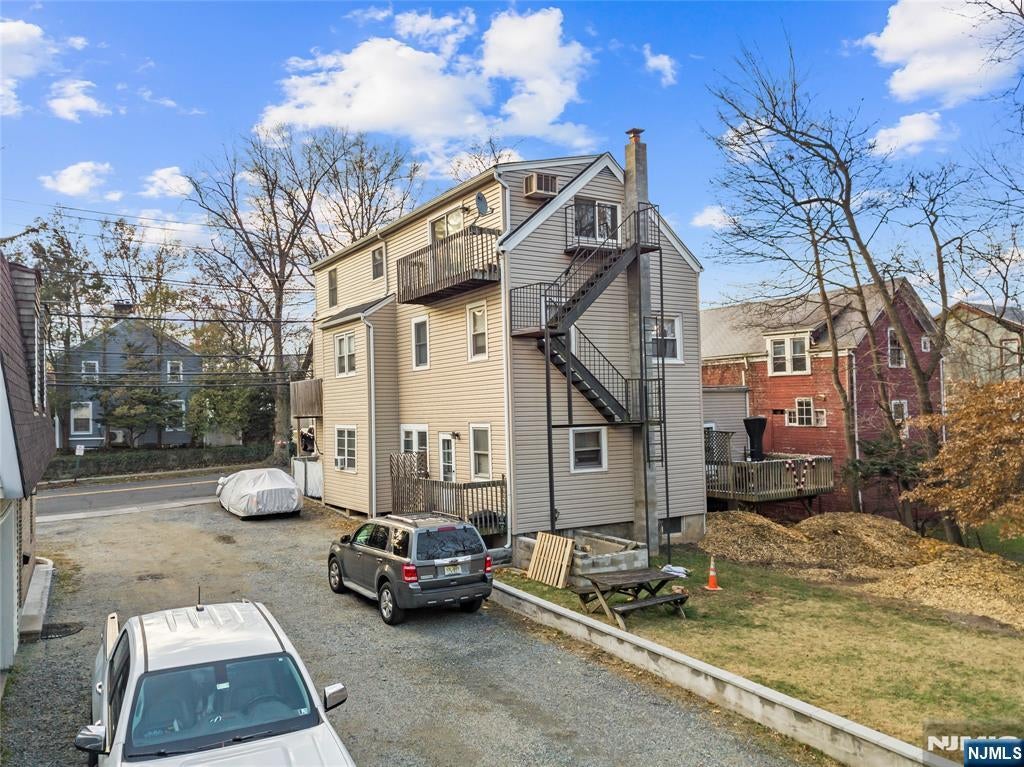 194 Saddle River Road