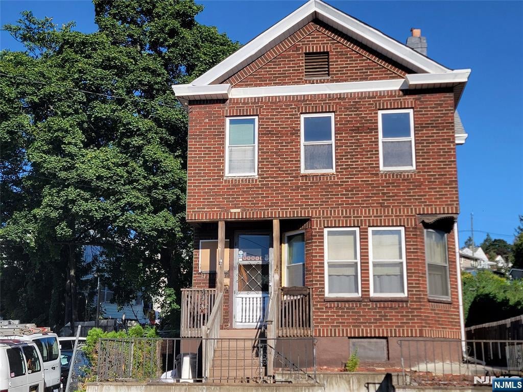 52 Goffle Road