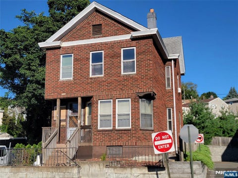 Photo of 52 Goffle Road, Hawthorne, NJ 07506 (MLS # 26035515)