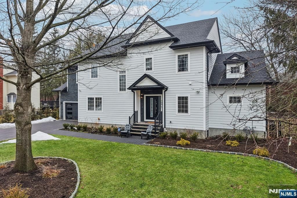 Photo of 109 Arbor Drive, Ho-Ho-Kus, NJ 07423 (MLS # 26008134)
