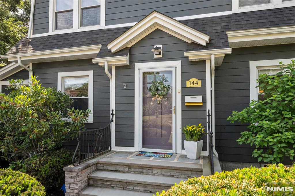 144 Spencer Place