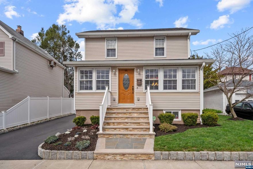 A home to call your own in the beautiful town of Bergenfield! Welcome to this renovated move in ready large colonial style home featuring 3 bedrooms, 3.5 baths, full finished basement w an oversized 2 car detached garage. 1st floor features a beautiful entry foyer, tons of natural sunlight, w large open concept living room, dining room which opens up into a huge updated eat-in kitchen w SS appliances, a mud room & half bath. 2nd floor features the primary bedroom suite, 2 other beds & a fbath. Hardwood floors throughout, dual zone HVAC system. Basement is fully finished w separate walk in storage room, utility room, an exercise room & a fbath. New 2 year old roof on whole house & garage w 50 year limited warranty, new 6 inch gutters w metal mesh, 2.5 detached car garage, full house generator hookup w separate panel, whole house alarm system, a Ring Surveillance Camera System, in-ground sprinkler system and a full fenced in yard & driveway. Don't miss this home!!!