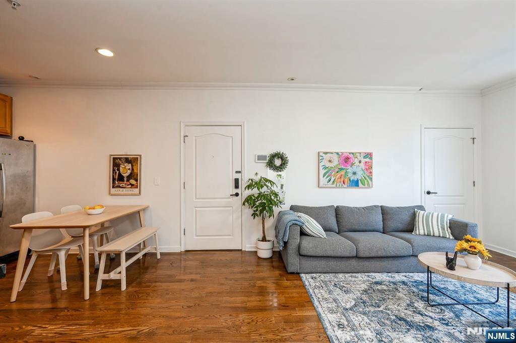 22 Sylvan Street 3B