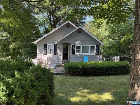 Photo of 209 Wawayanda Road, Vernon, NJ 07422 (MLS # 26027839)