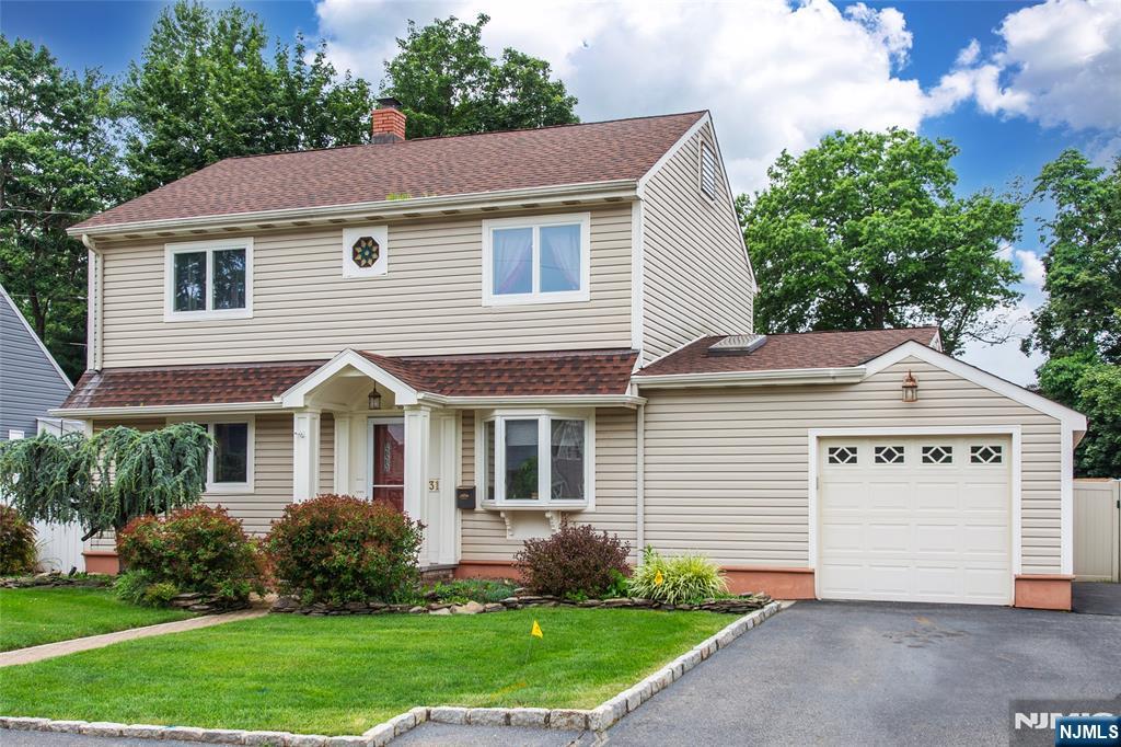 31 Smith Avenue