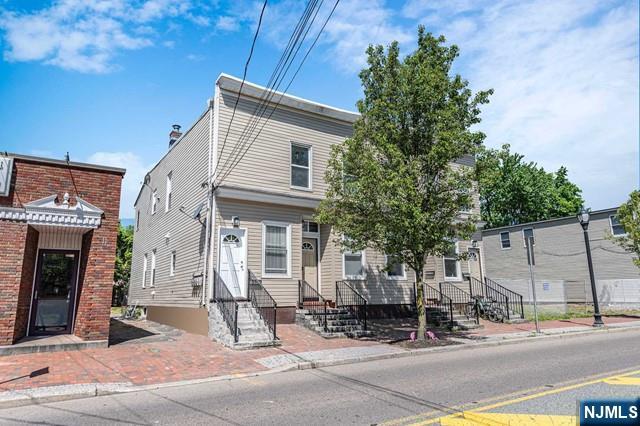 1099-1101 Ringwood Avenue