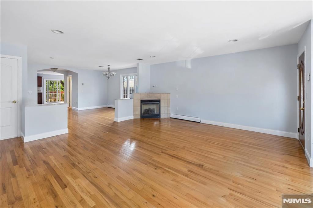 137 Morningside B