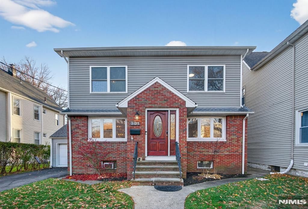 Photo of 301 South Parkway, Clifton, NJ 07014 (MLS # 25042414)