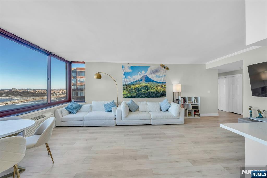 100 Old Palisade Road 3912